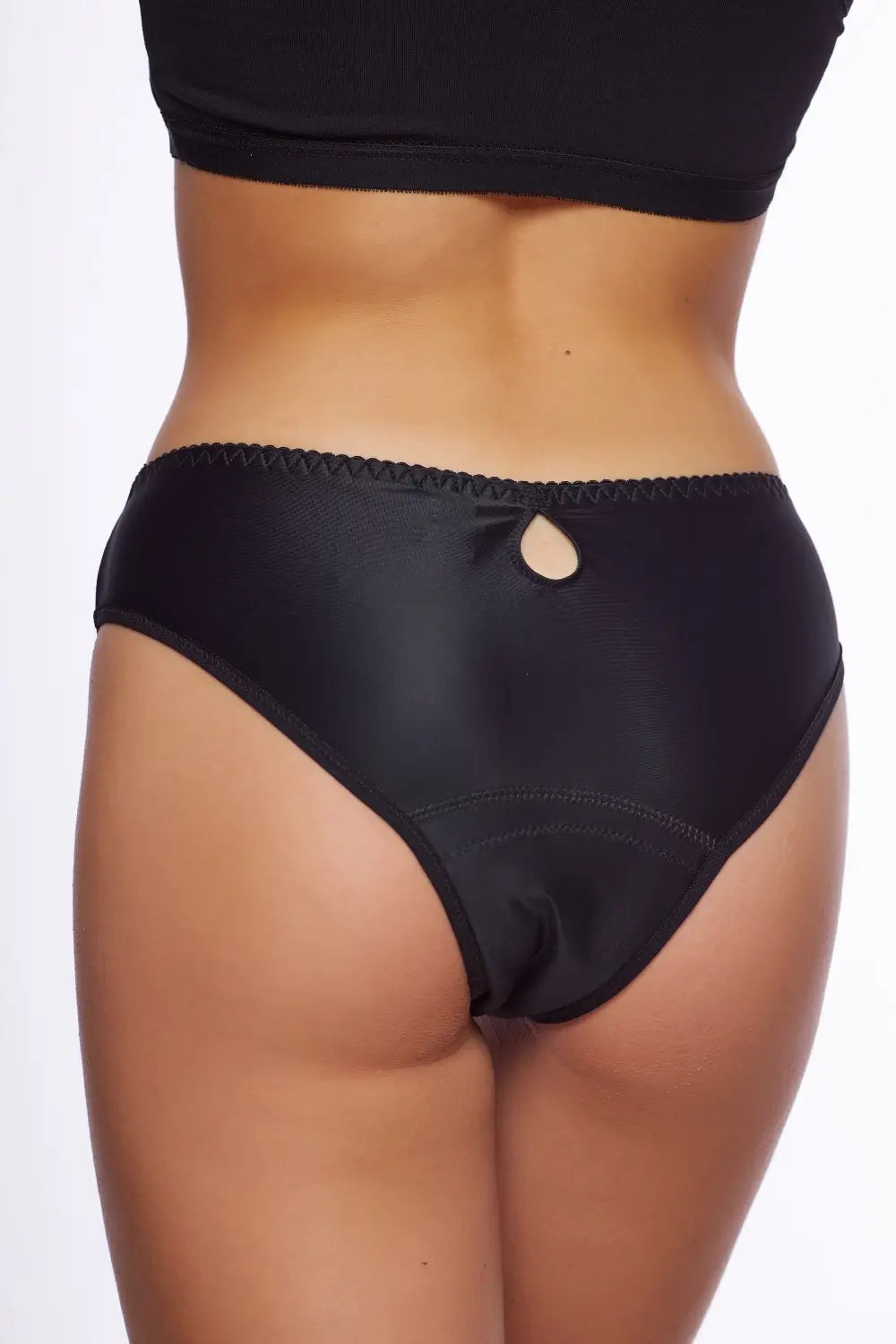 Menstruační kalhotky v klasickém střihu s krajkou uprostřed pro silnou menstruaci